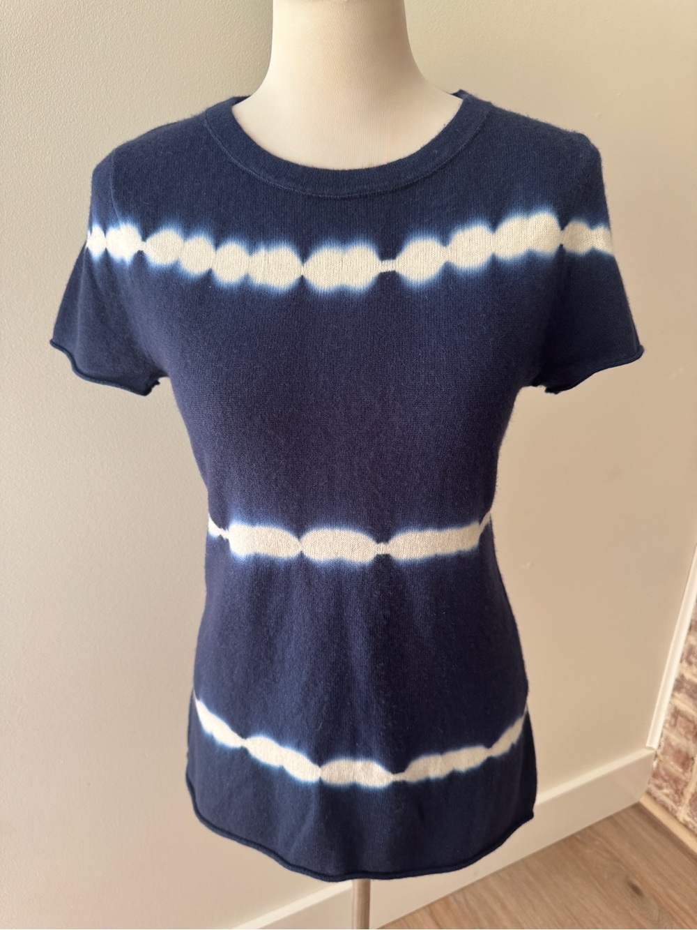 J.Crew 100% Cashmere Tie Dye Stripe Short Sleeve Sweater Navy Medium FLAW